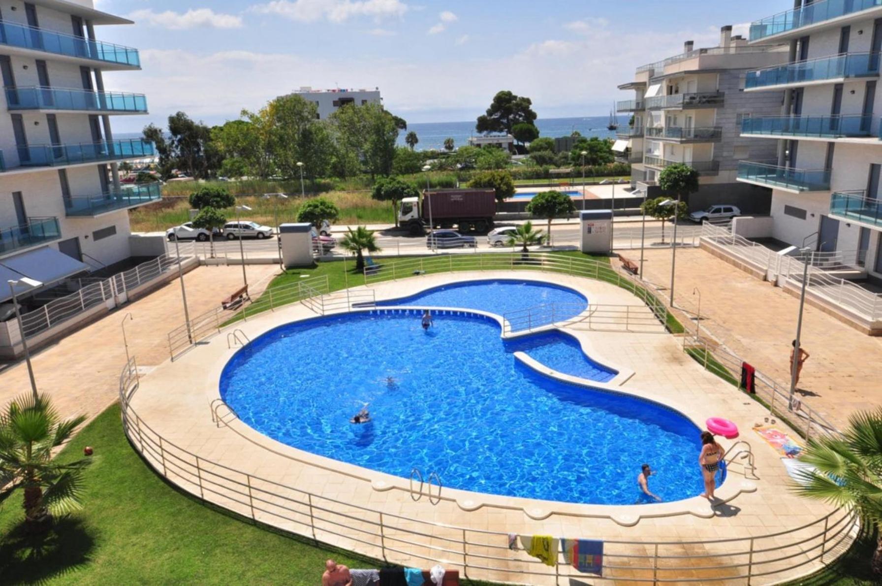 Augusta Litoral - Only Families Lägenhet Cambrils Exteriör bild